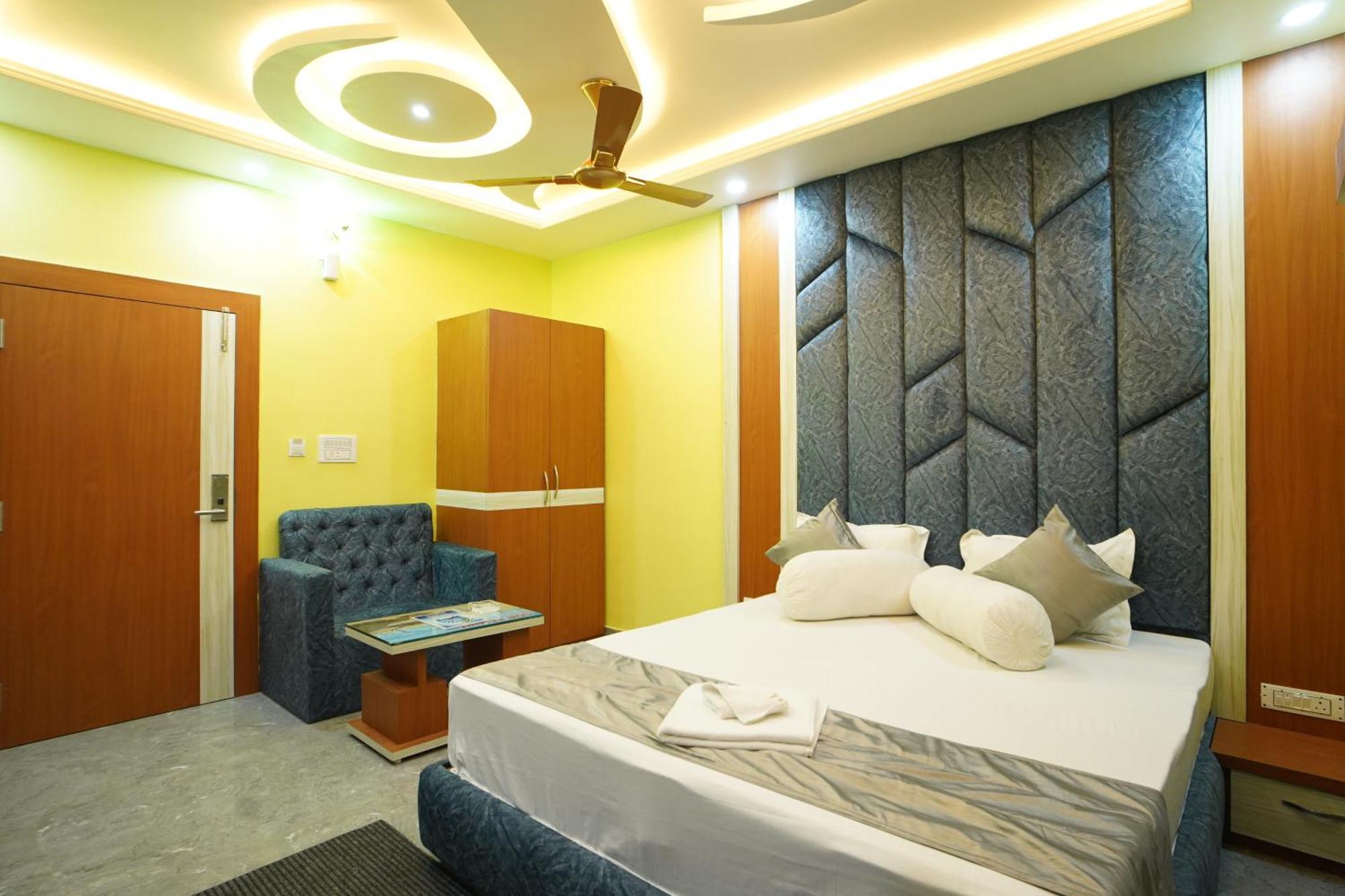 Goa Beach Resort On Beach Mandarmani Eksteriør bilde